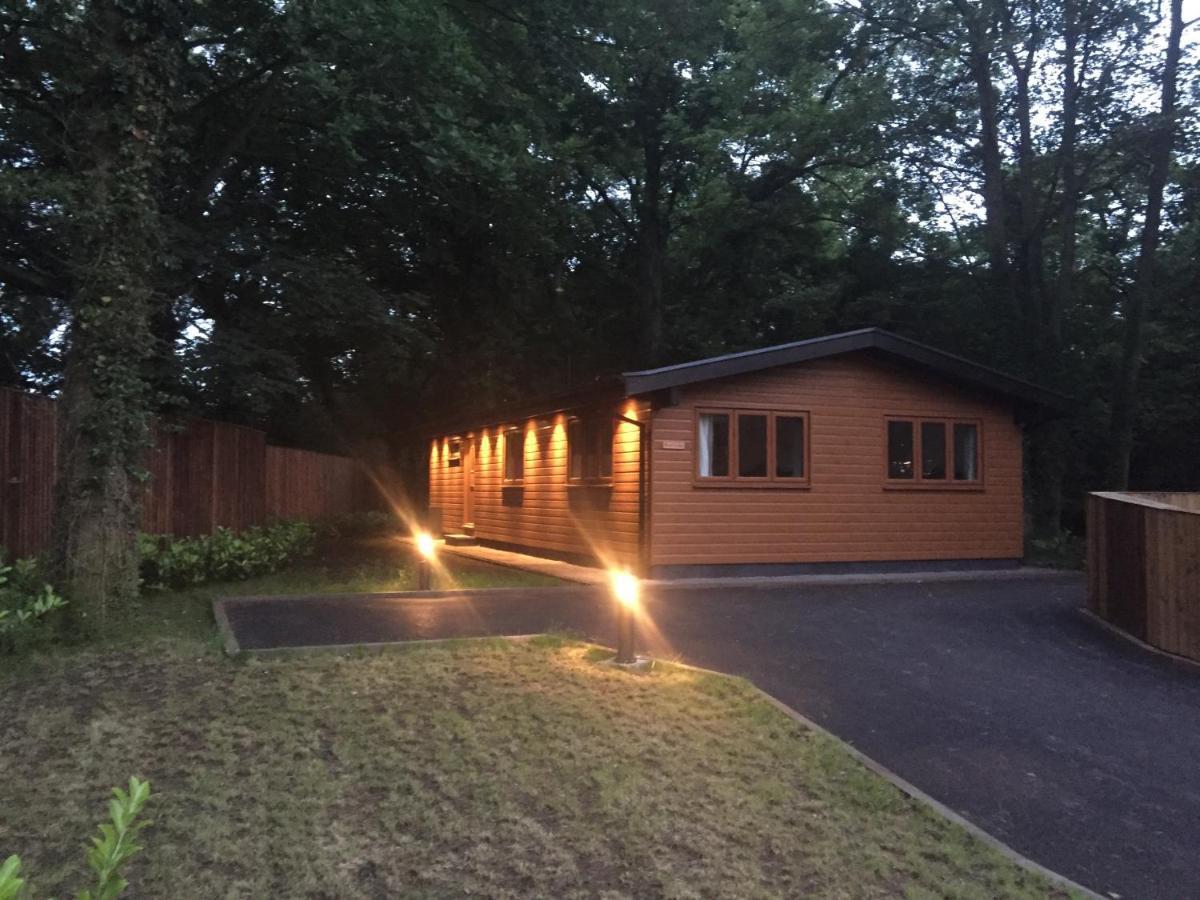 קונגלטון Shellow Lane Lodges מראה חיצוני תמונה
