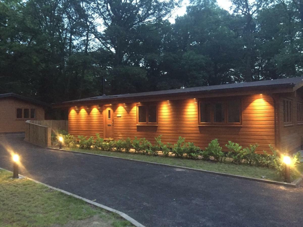 קונגלטון Shellow Lane Lodges מראה חיצוני תמונה